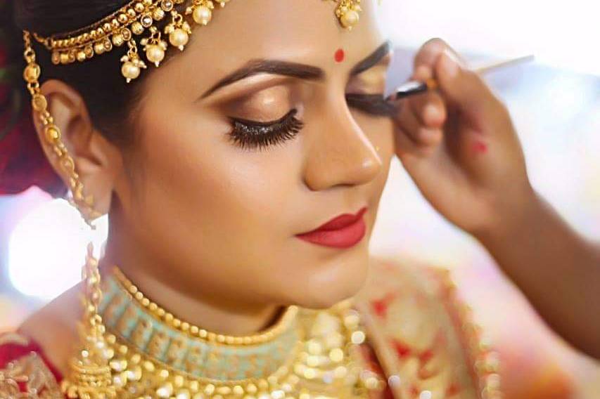 Bridal makeup