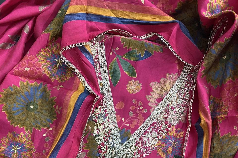 Muslin suit piece