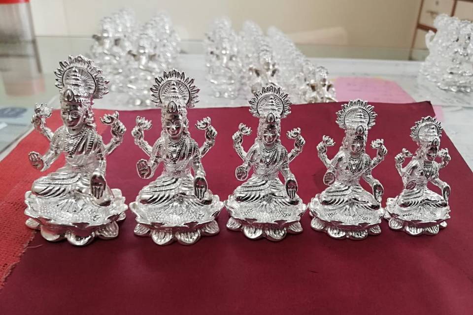 Silver idols