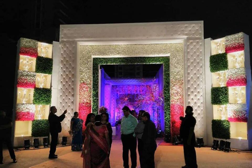 Entrance decor