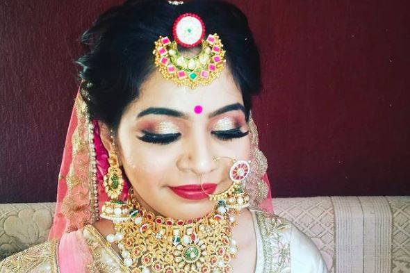 Bridal makeup