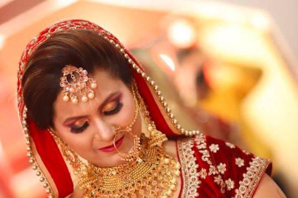 Bridal makeup