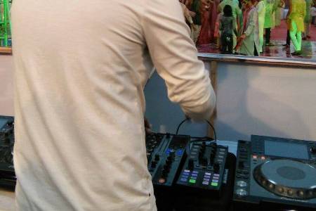 DJ Vinay, Mumbai