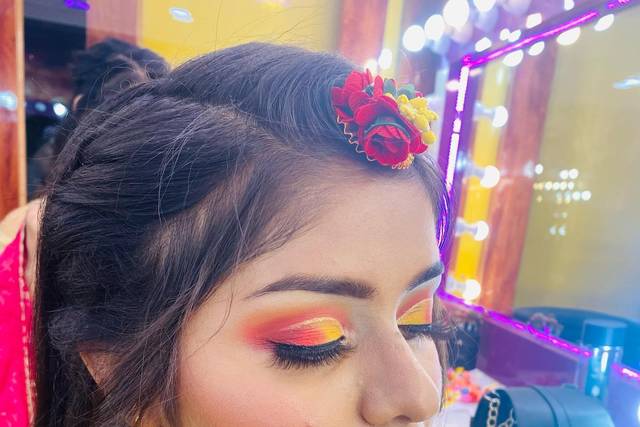 Glammed Up By Harsheen Makeup Artist Moti Nagar Kirti Nagar