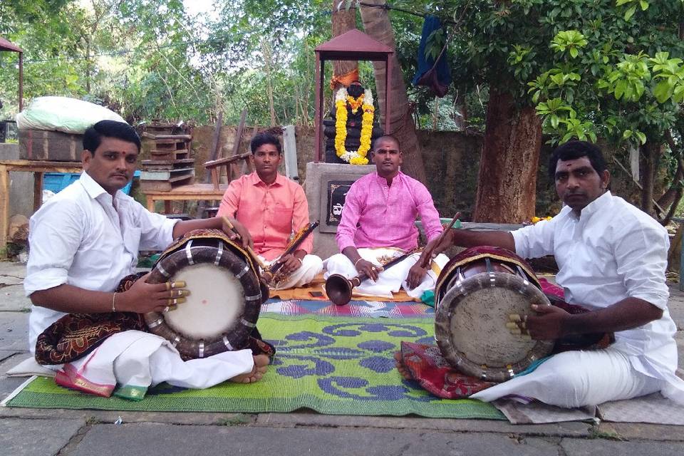 Sai Baba Nadaswara Brundam