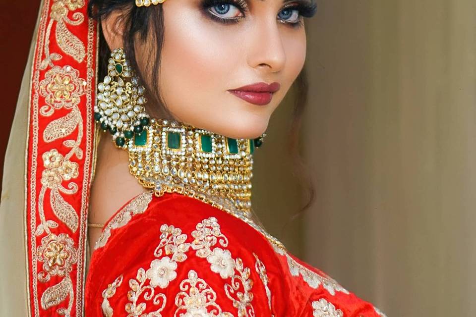 Bridal makeup