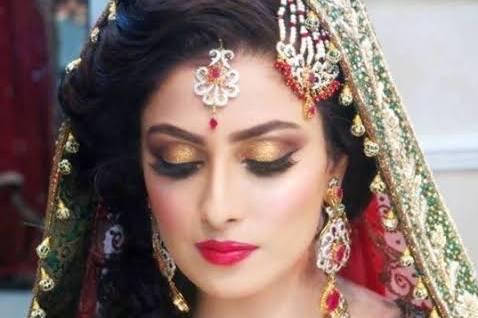 Bridal makeup