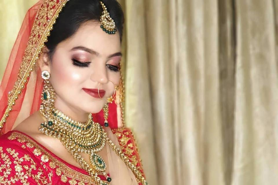 Bridal makeup