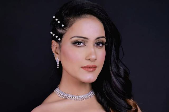 Glam Makeup