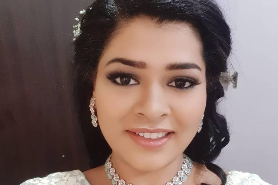 Khushbu Bagjai Makeup Artist