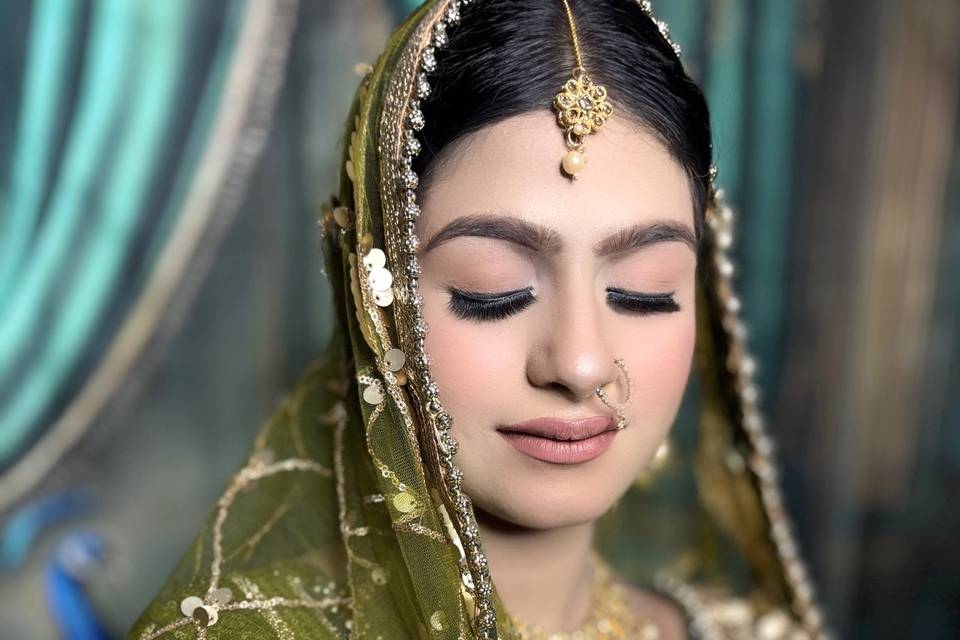 Bridal makeup