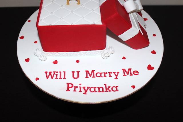 Sweet Mantra Customized cake studio Pune - Selfie and social media cake |  Facebook