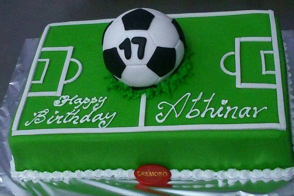 Football cake