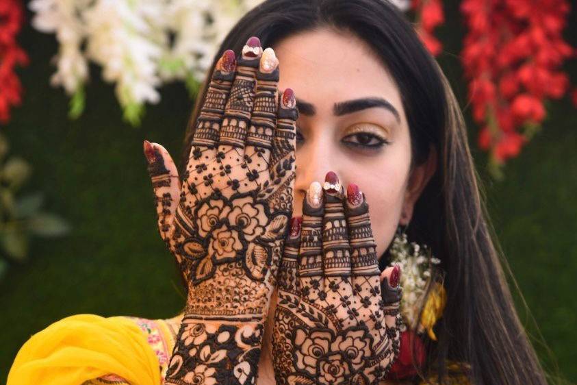 Kashmiri dulhan mehandi designing