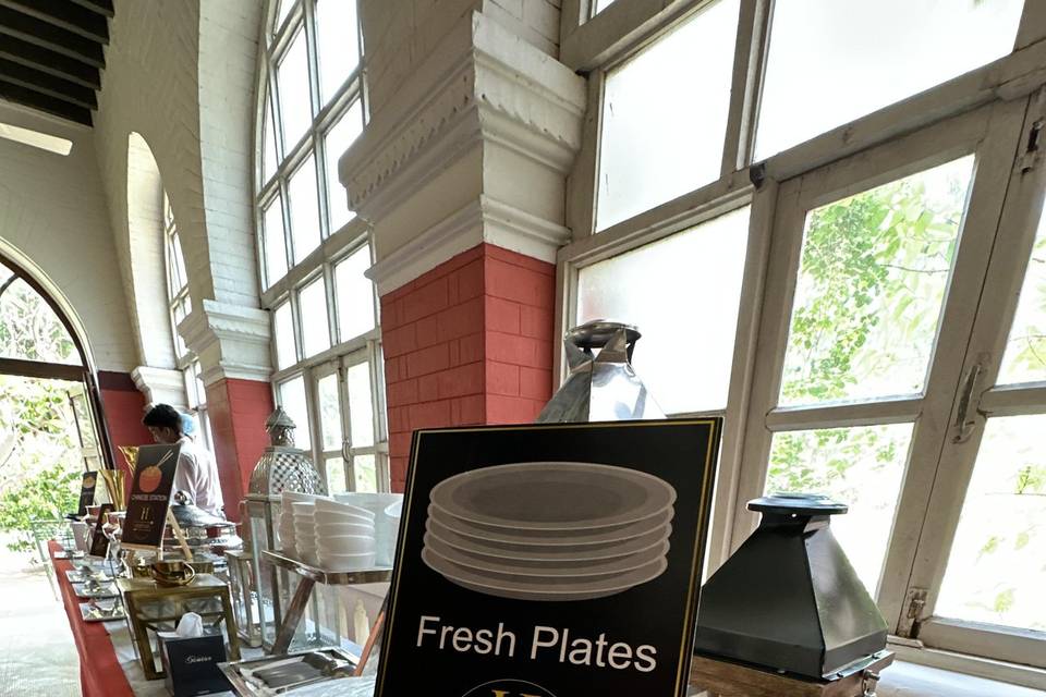 Fresh Plates Station