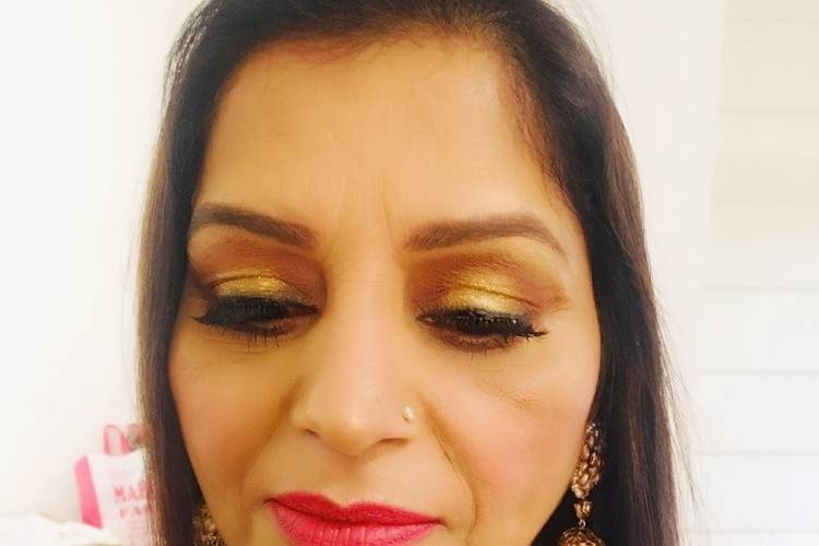 Mature skin Makeup