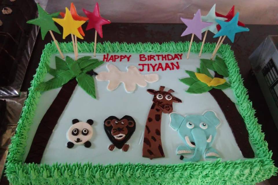 Customized cakes