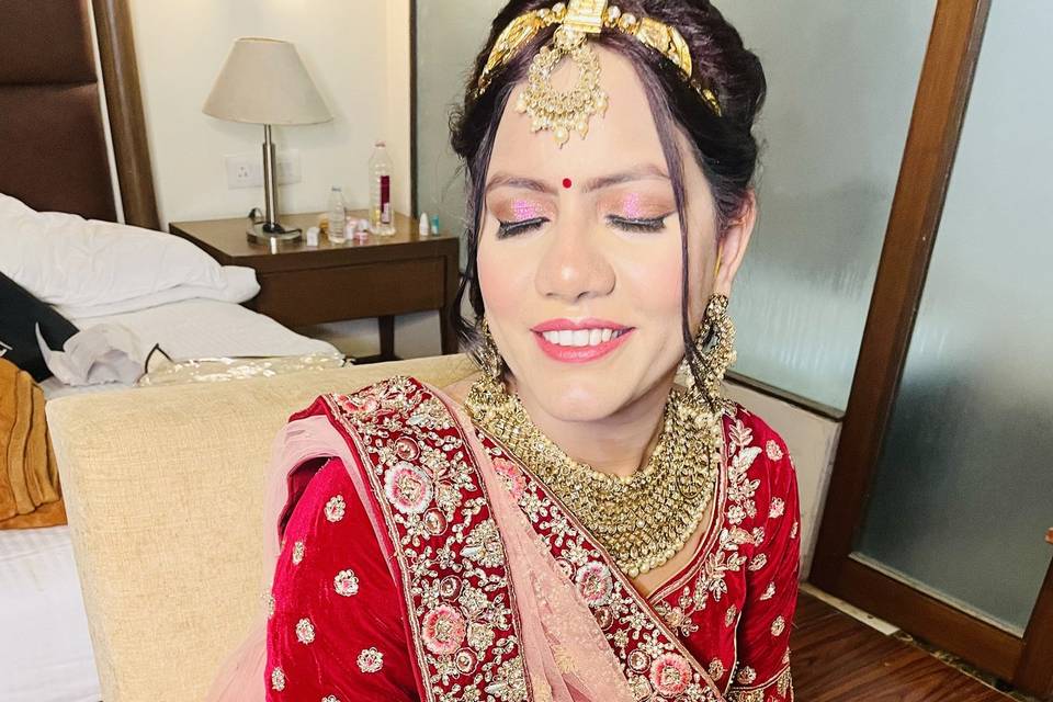 Bridal makeup