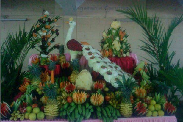 Vegetable carving