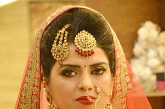 Bridal makeup