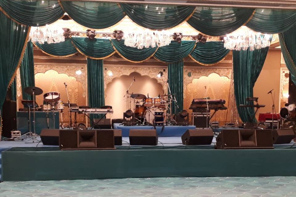 Artists Stage