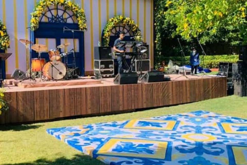 Artists Stage