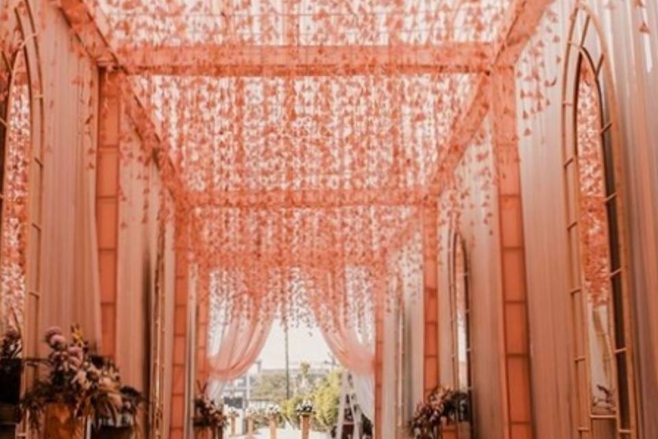 Passage Decor