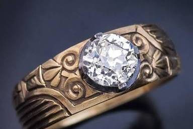 Designer ring