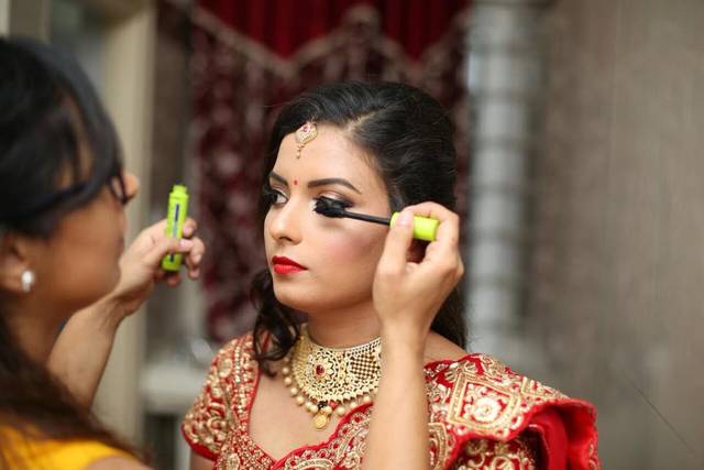 Bridal makeup