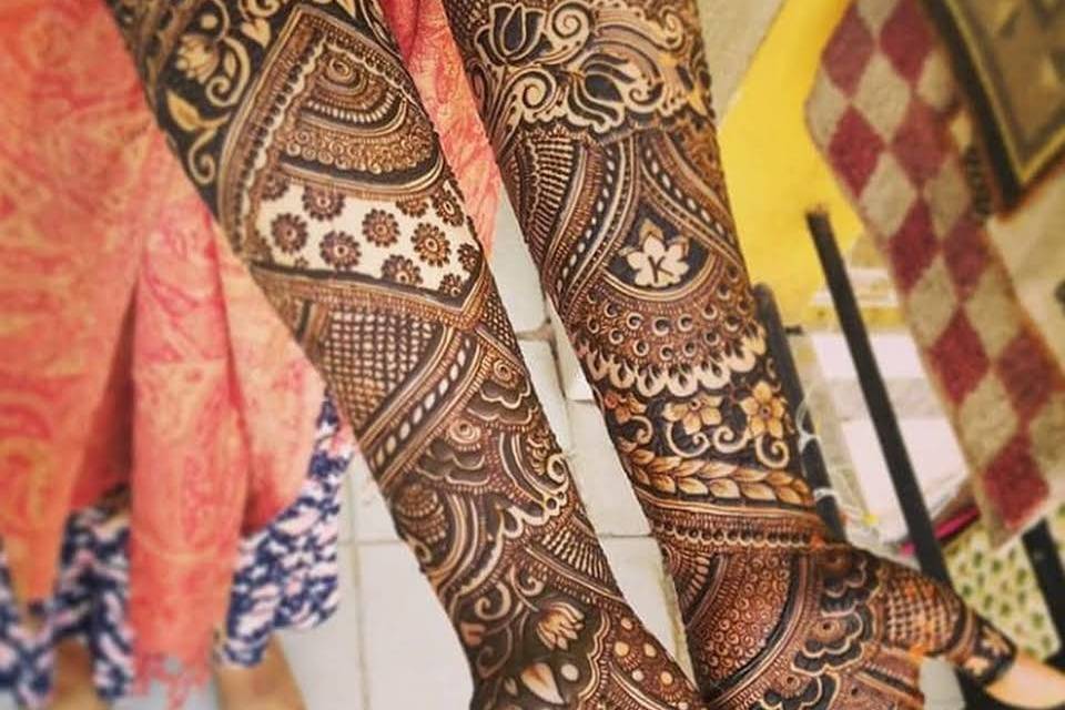 Designer Mehndi