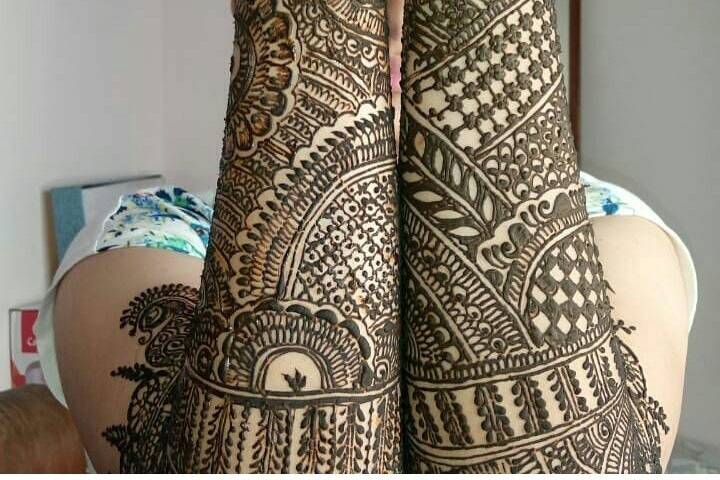 Designer Mehndi