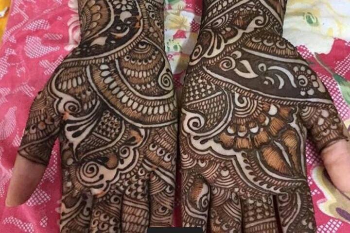 Designer Mehndi