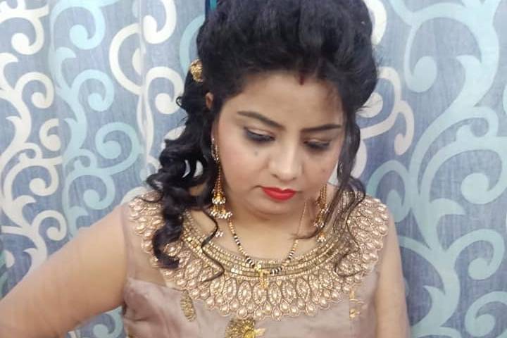 Shubh Beauty Parlour