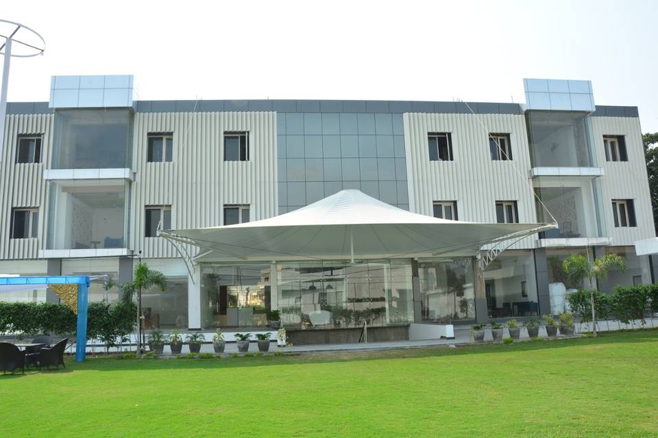 Hotel Vrindavan, Sultanpur