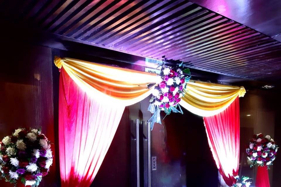 Entrance decor