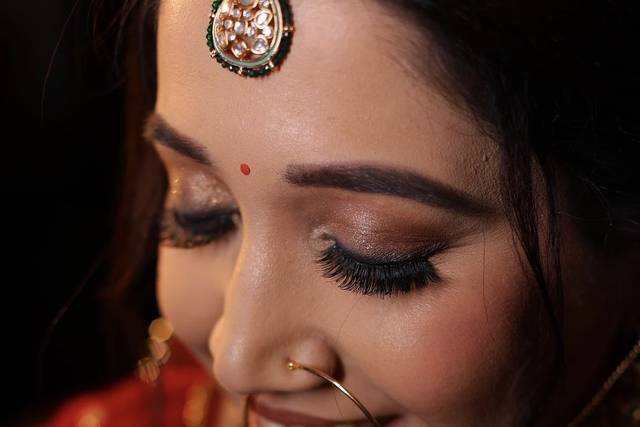 Himani Bhandula Makeup Artist