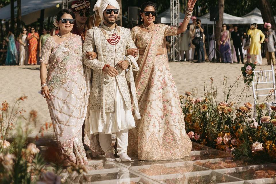 Groom Entry
