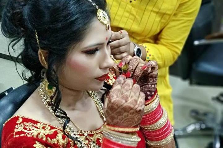 Bridal makeup