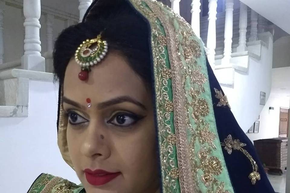 Bridal makeup