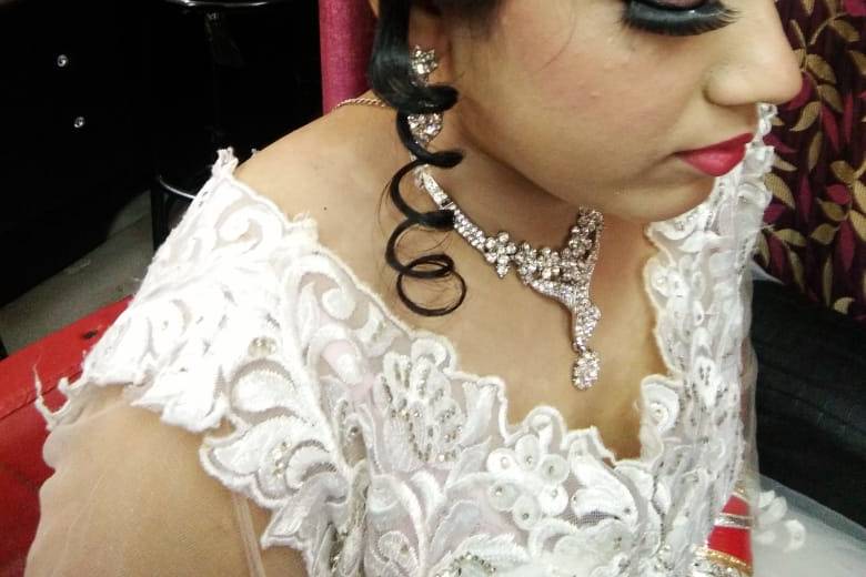 Bridal makeup