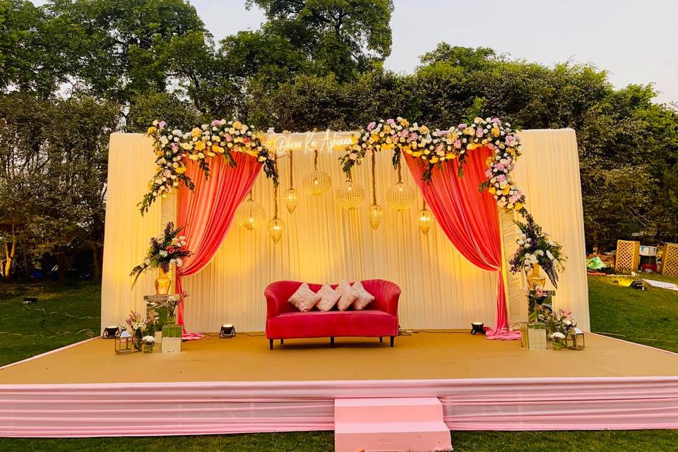 Sundowner wedding Decor