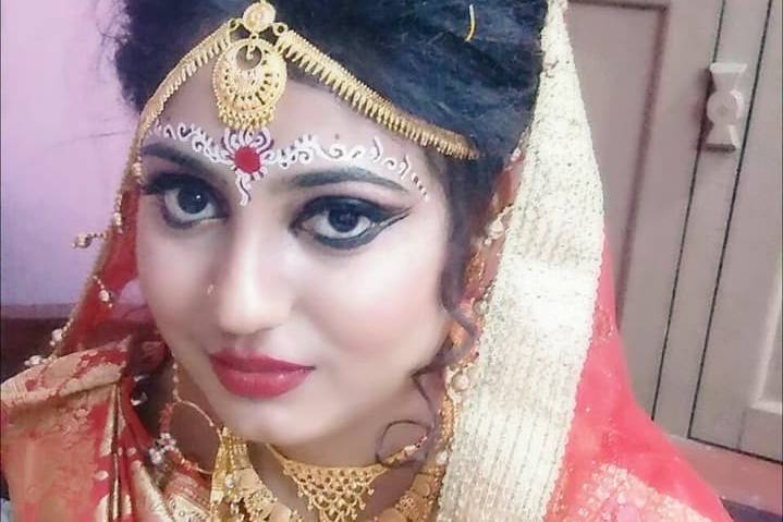 Bridal makeup