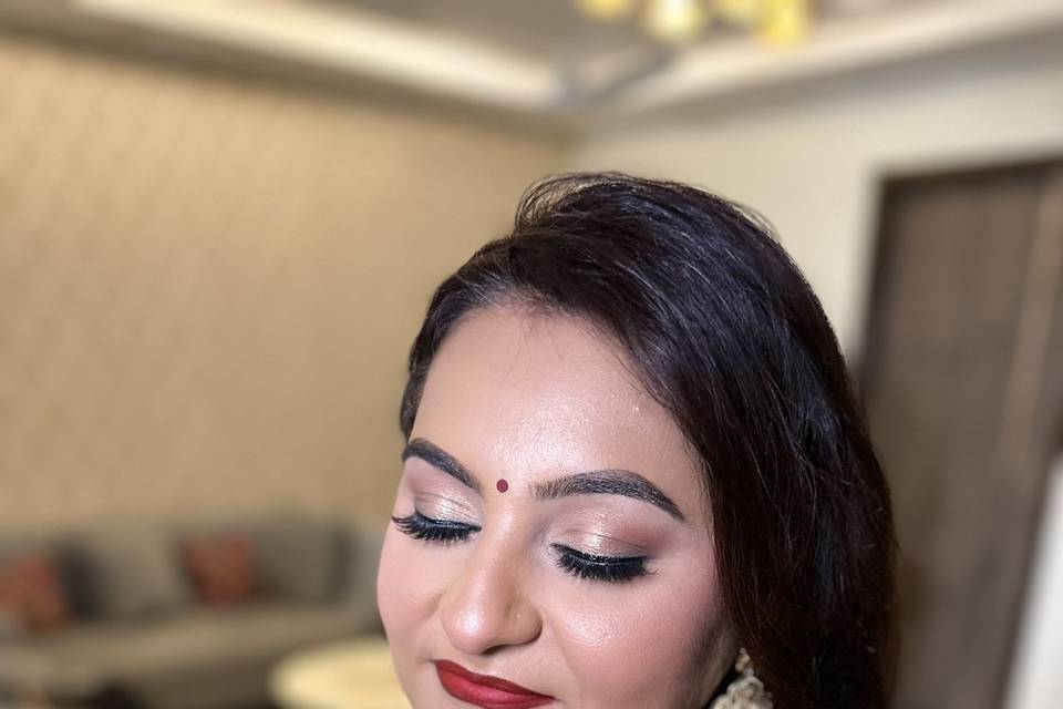 Party makeup