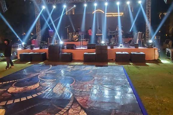 Stage