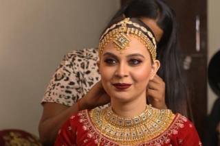 Makeup Stories By Riya