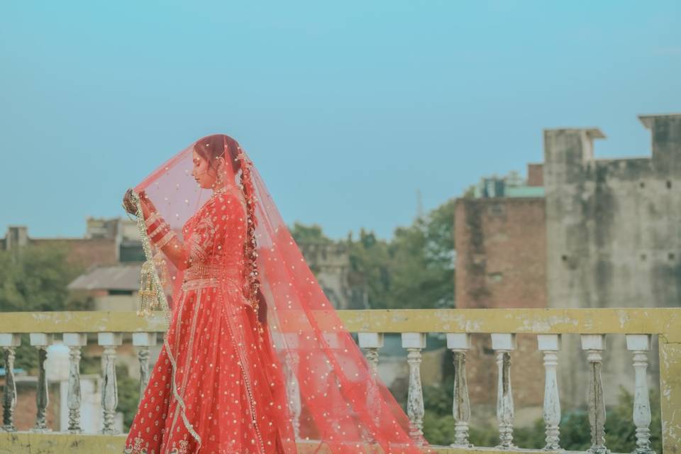Bride