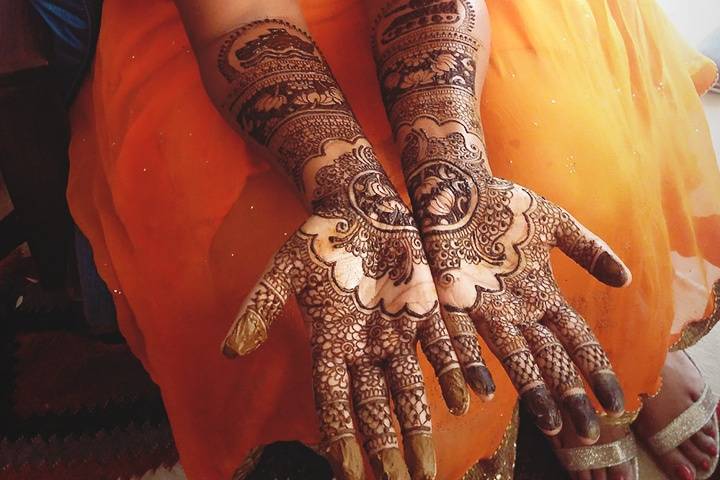 Bridal mehndi