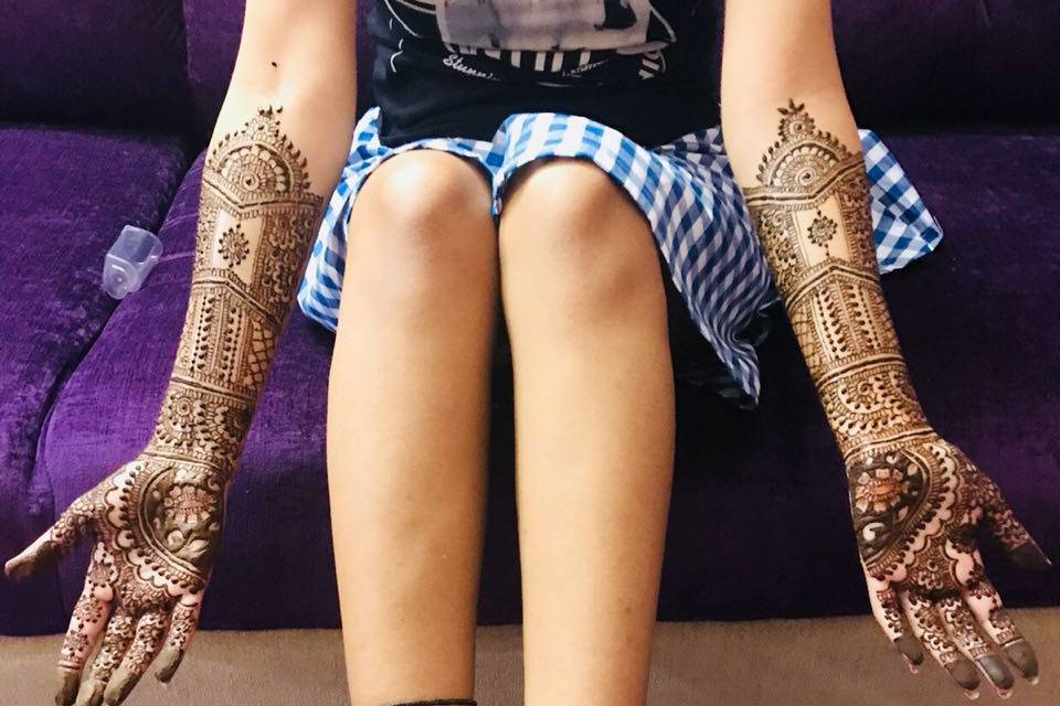 Bridal mehndi