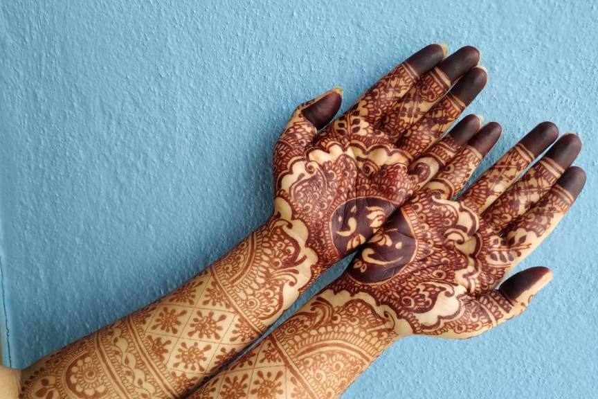 Bridal mehndi