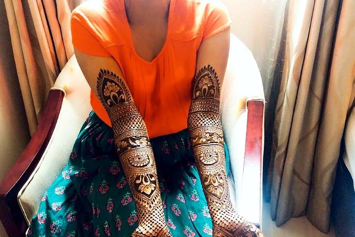 Bridal mehndi